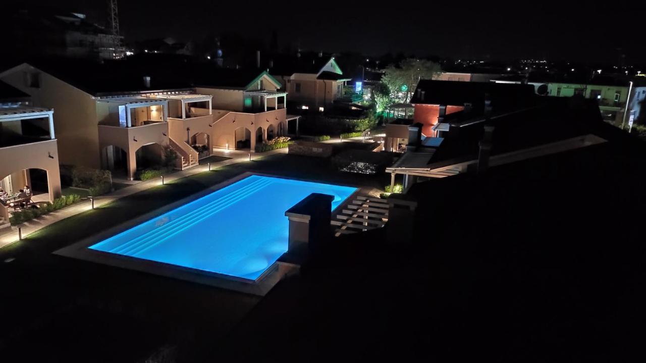 Vanilla Apartment Peschiera del Garda Eksteriør bilde